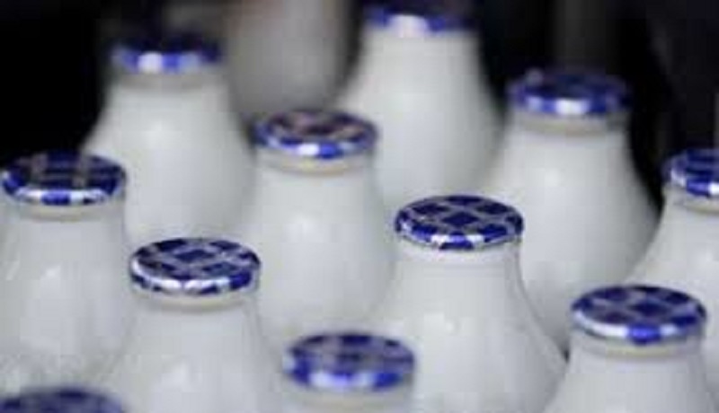 فاصله ۲۰۰ کیلوگرمی سرانه مصرف شیر در ایران با مصرف مطلوب!