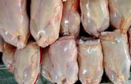روزانه بیش از ۷ هزار تن مرغ در سطح کشور عرضه می‌شود