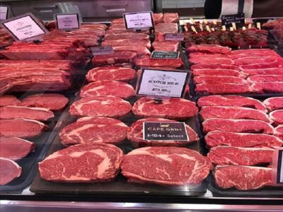 عرضه گوشت‌ وارداتی با قیمت ۲۳۰ تا ۳۷۵ هزار تومان/ قیمت دام زنده واقعی نیست